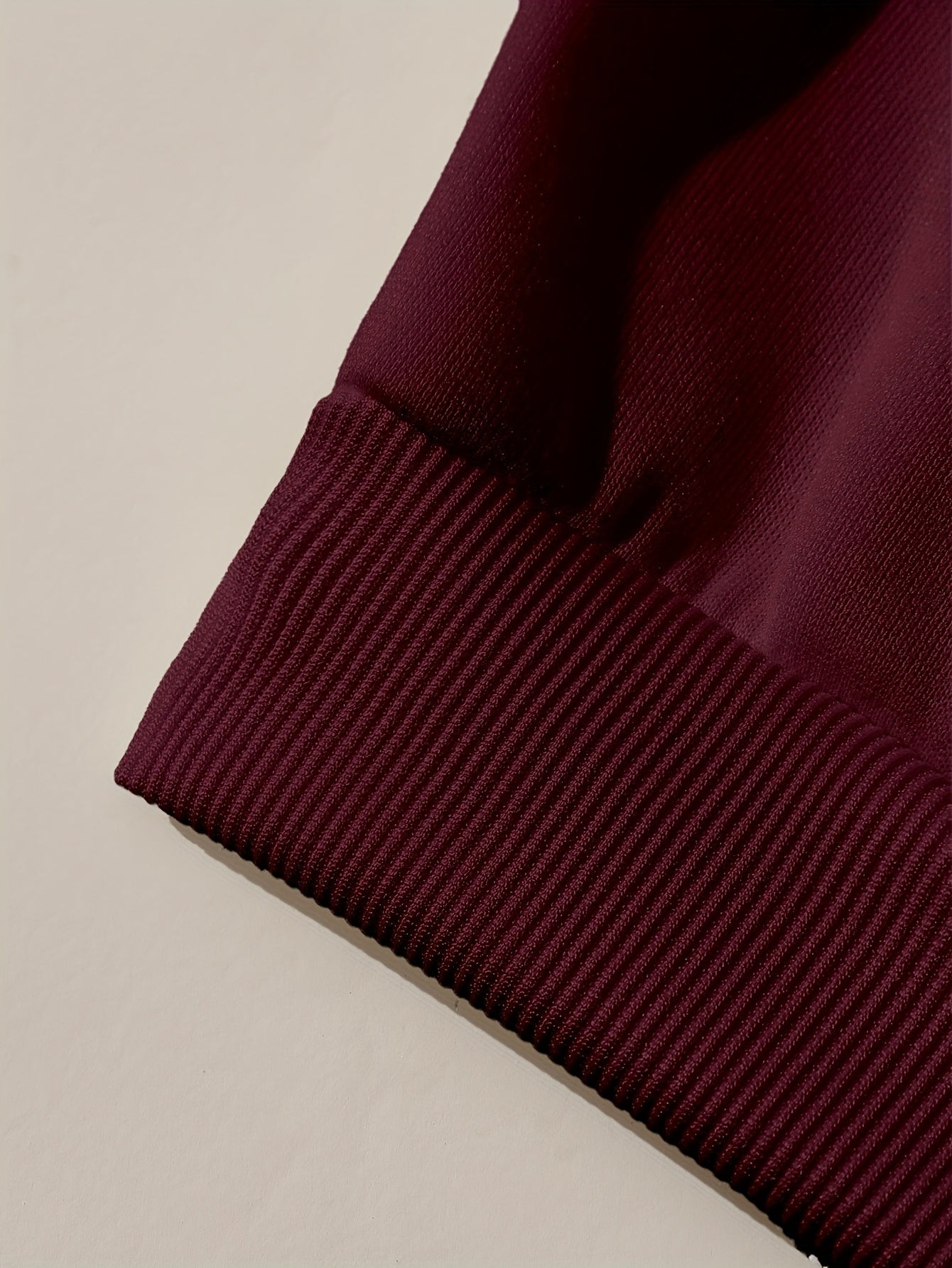 Dames  Sweatshirt – Minimalistische Stijl & Comfort.